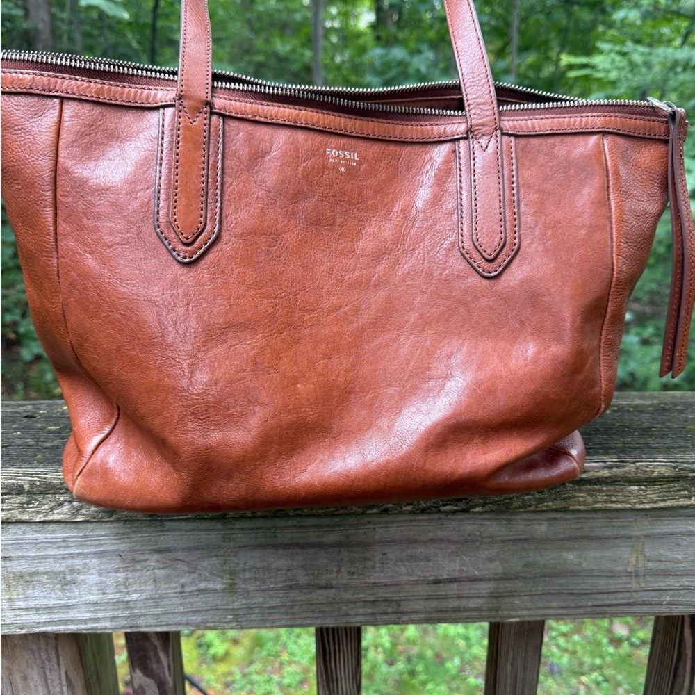 Fossil Women's Tan Leather Tote